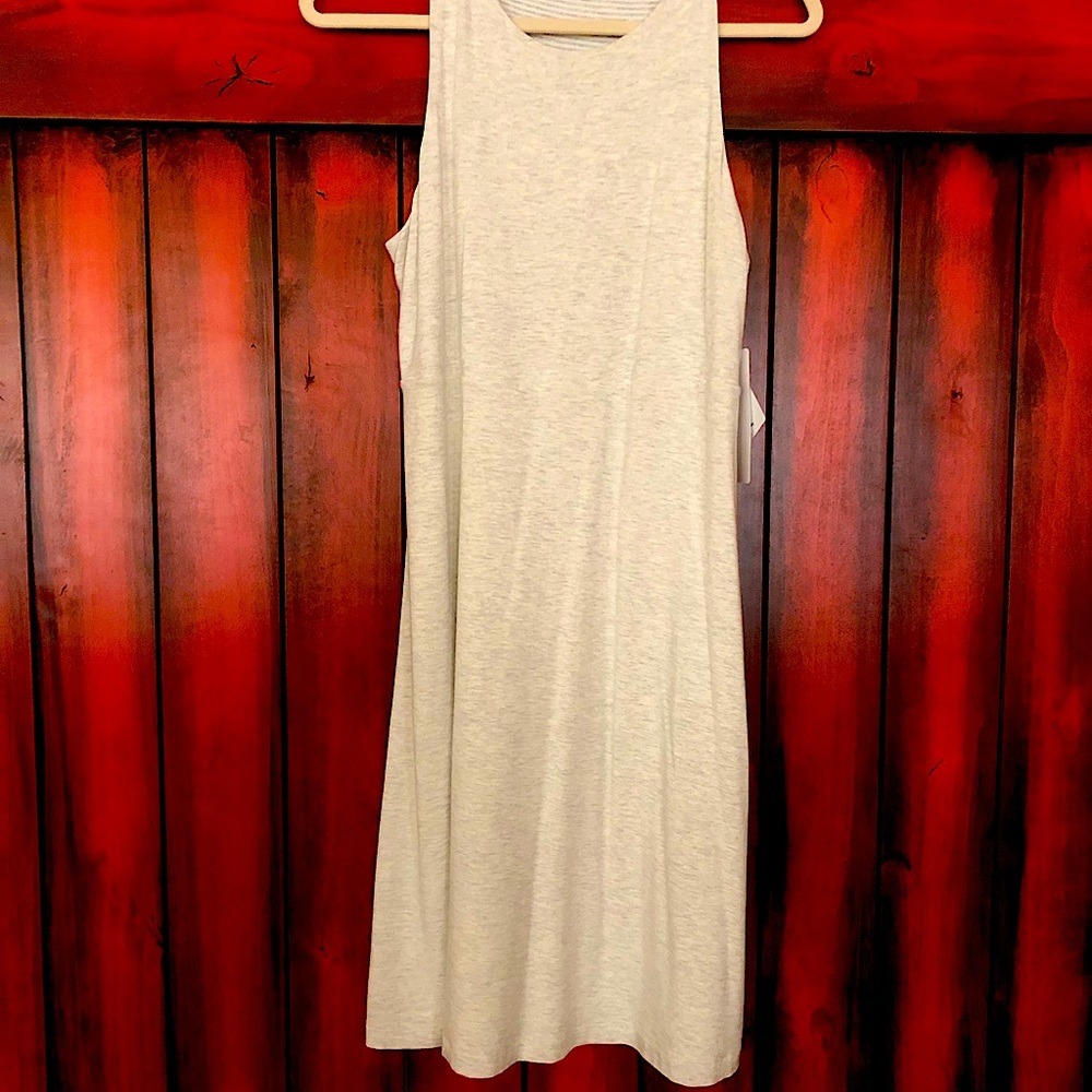 Perfect dress for the summer and it’s reversible